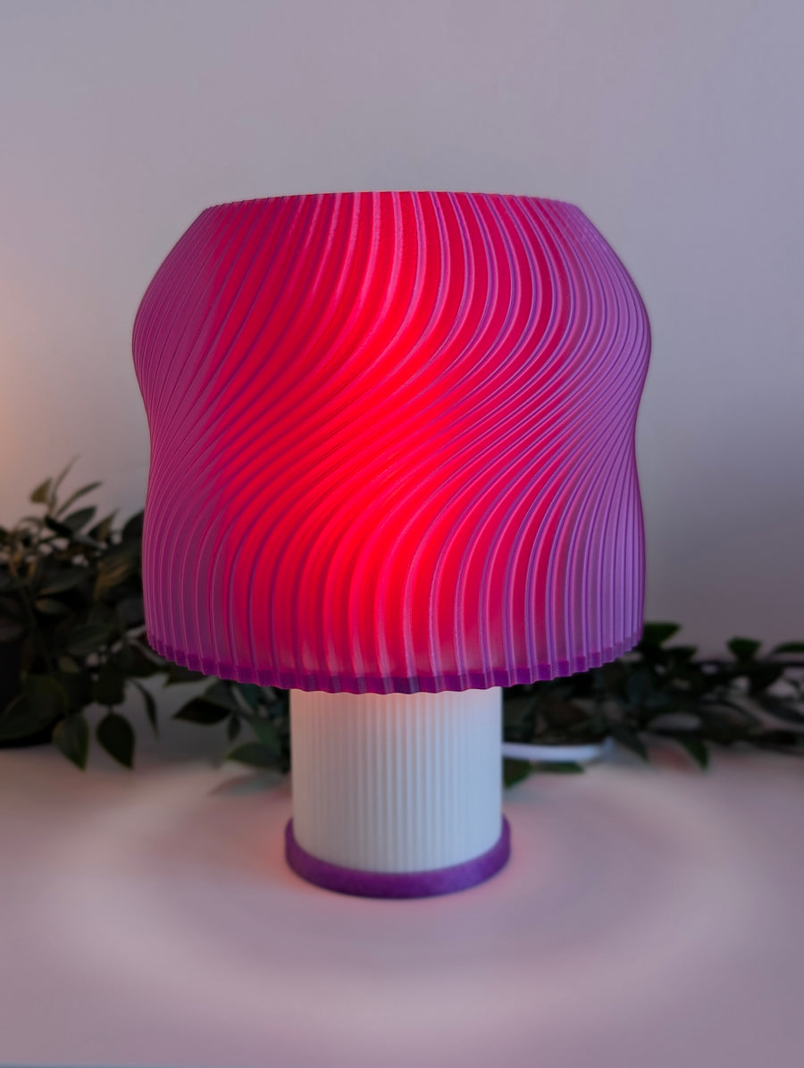 Lava — Lampe translucente Violet / Rouge Collection My Sweet Elsye